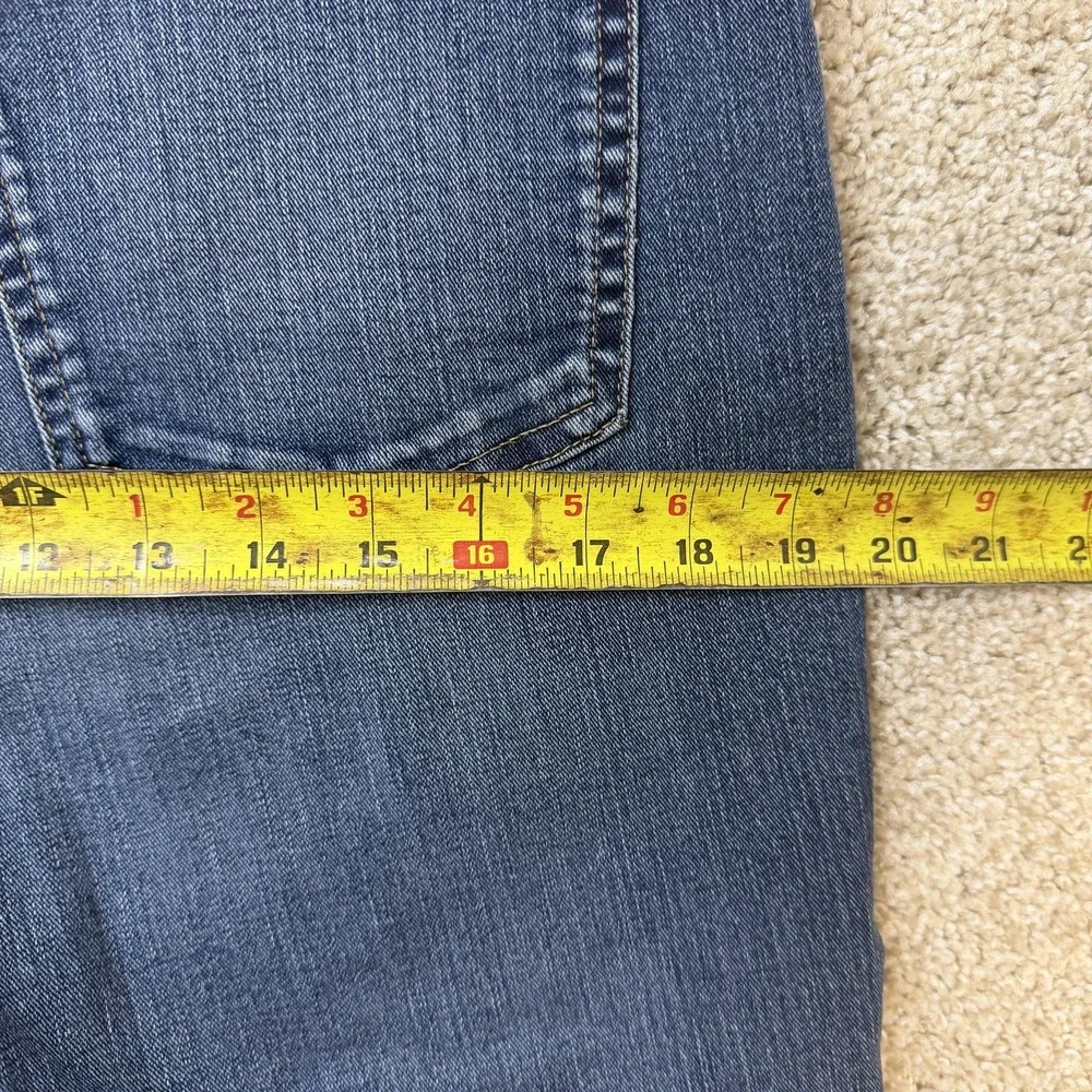 Calvin Klein Jeans Mens 33x28 Medium Wash Blue Denim Regular Straight Stretch